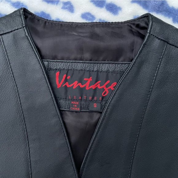 NWT VINTAGE LEATHER Biker Waistcoat - Size Small - Black - Amazing 🔥 - Picture 4 of 7